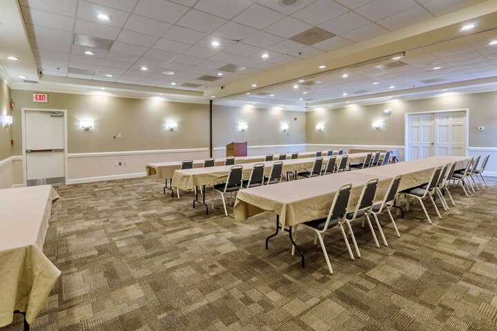 Best Western Plus Inn at Hunt Ridge