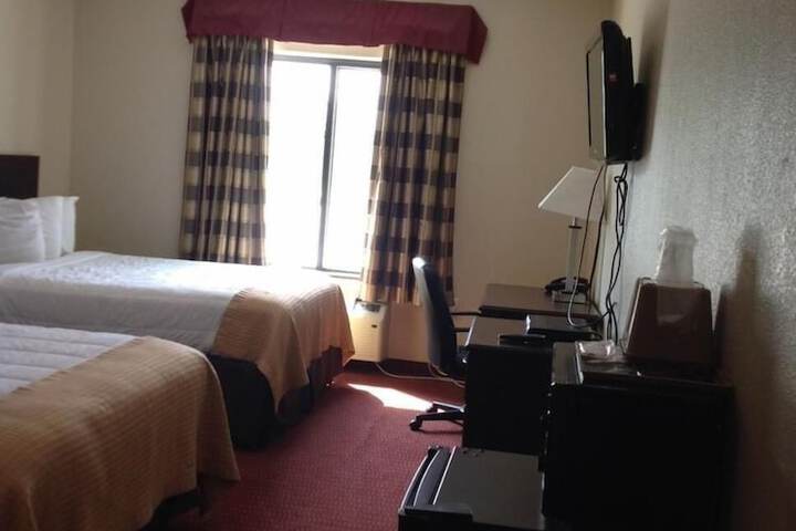 Room 19 of 40