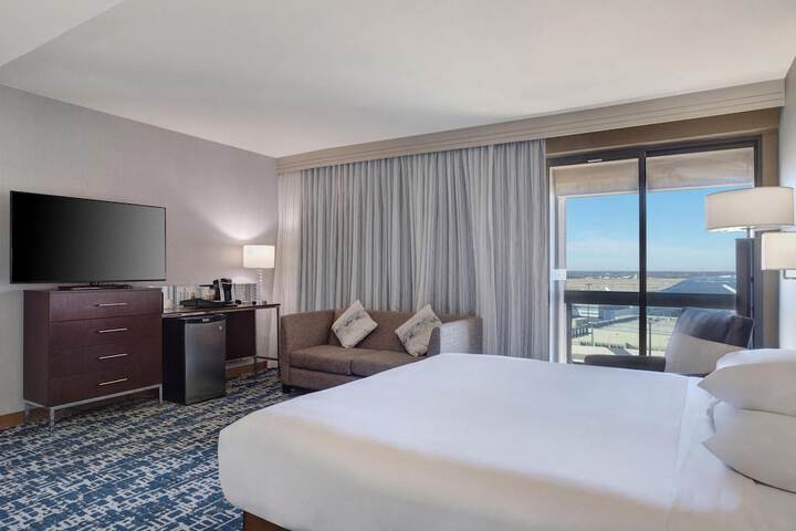 Hyatt Regency DFW International Airport - Adjacent to Terminal C