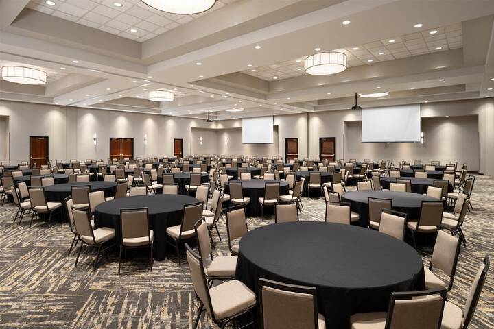 Embassy Suites Lincoln