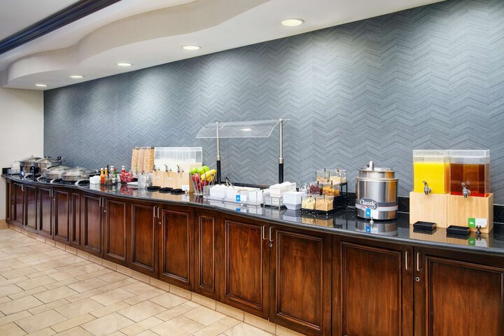 HYATT house Sterling / Dulles Airport-North