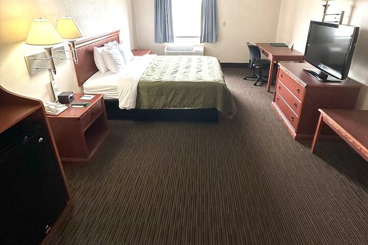 Room 90 of 163