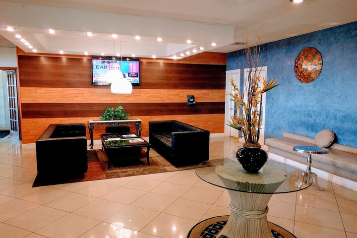 Hotel Interior 11 of 36