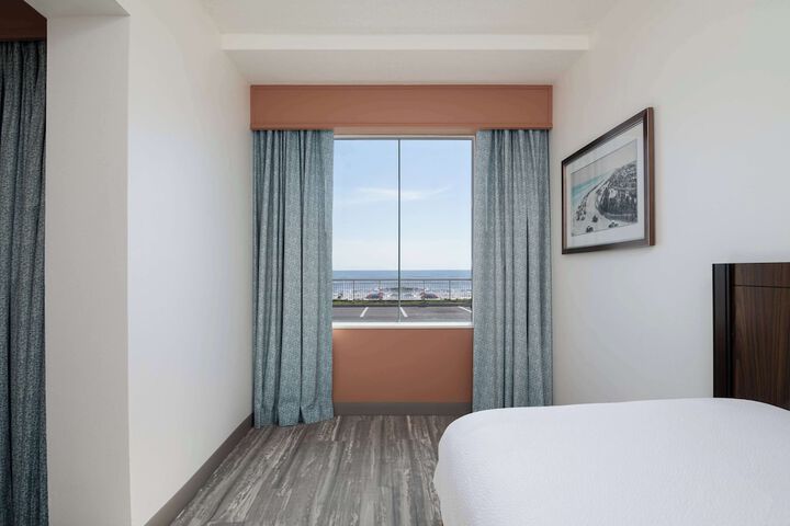 Room 21 of 46