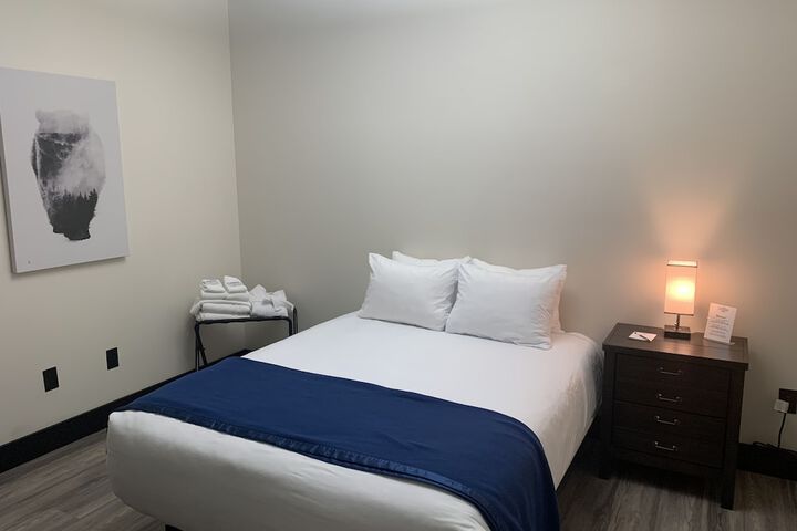 Room 17 of 38