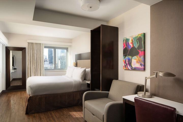 Room 55 of 127