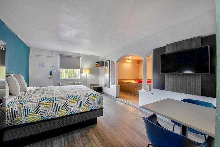 Room 16 of 27