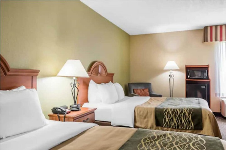 Comfort Inn Pine Grove I-81 Hershey Area
