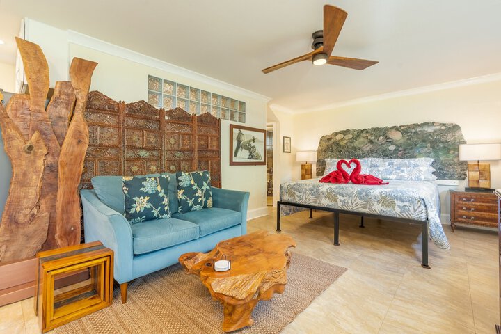Fern Grotto Inn