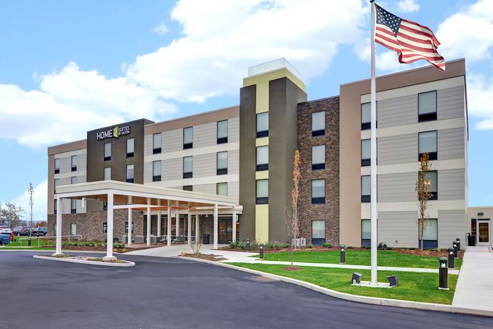 Hotel 2 of 44