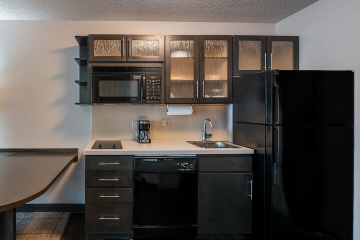Sonesta Simply Suites Dallas Richardson
