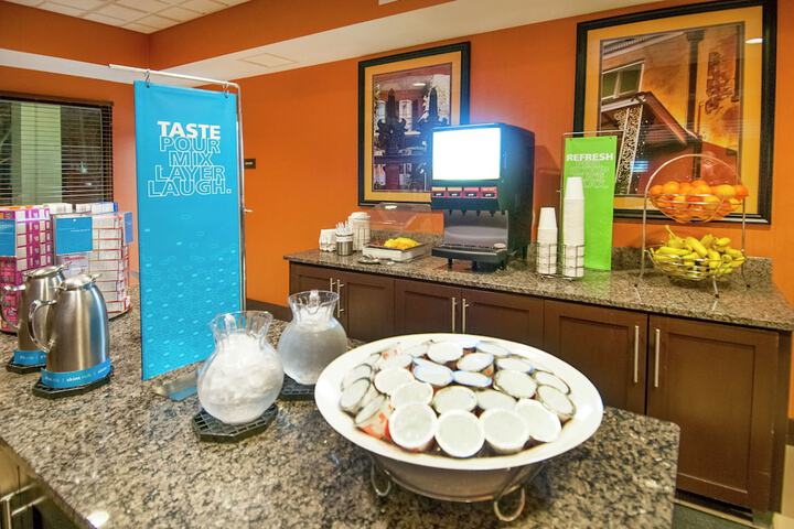 Hampton Inn Metairie