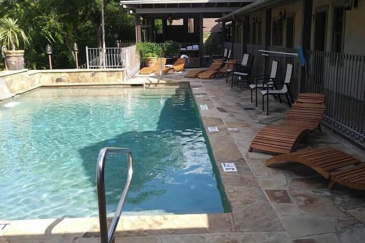 The Winchester Lodge