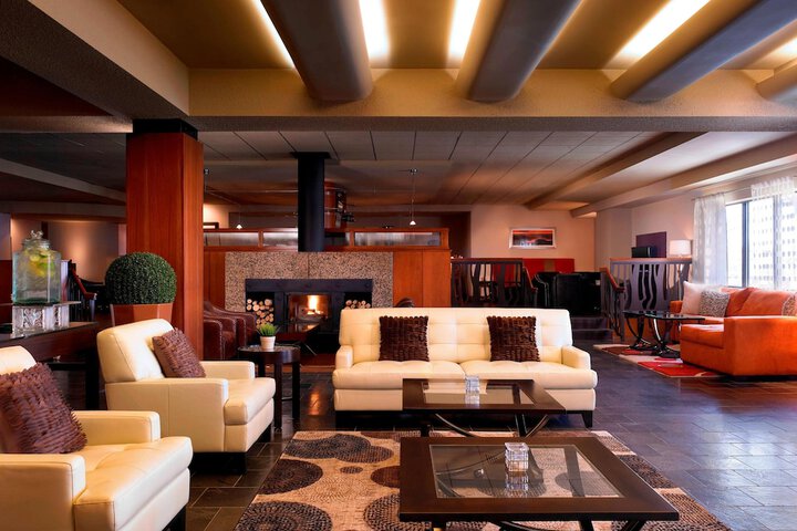 Hotel Interior 12 of 43
