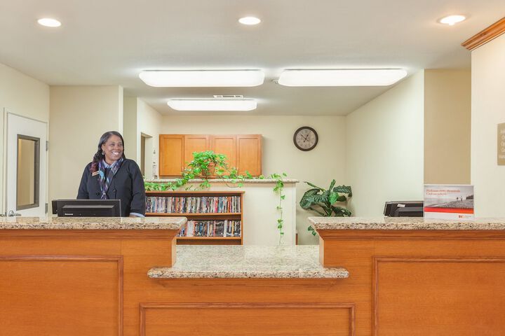Hotel 4 of 27