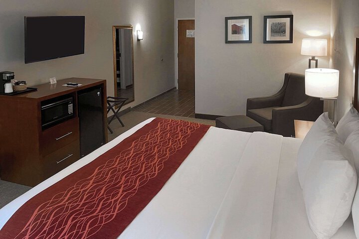 Room 53 of 85