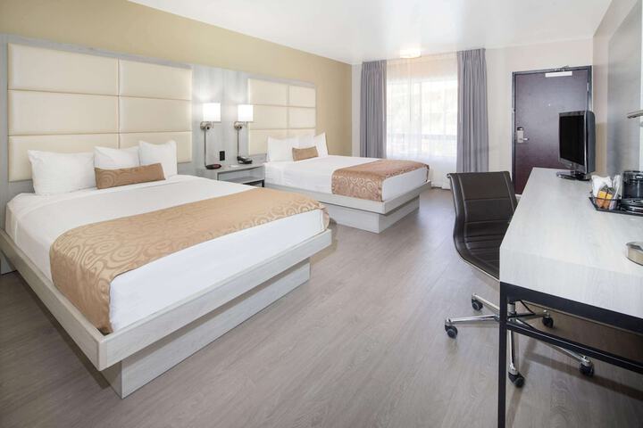 Room 18 of 27