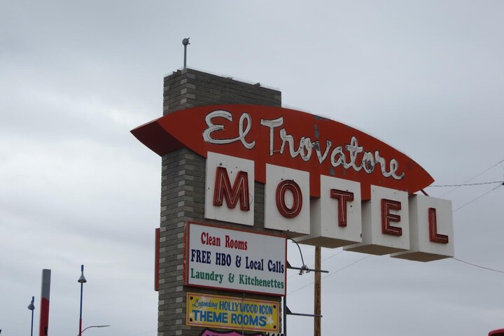 Hotel 6 of 51