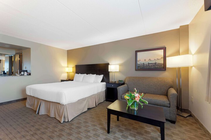 Room 46 of 58
