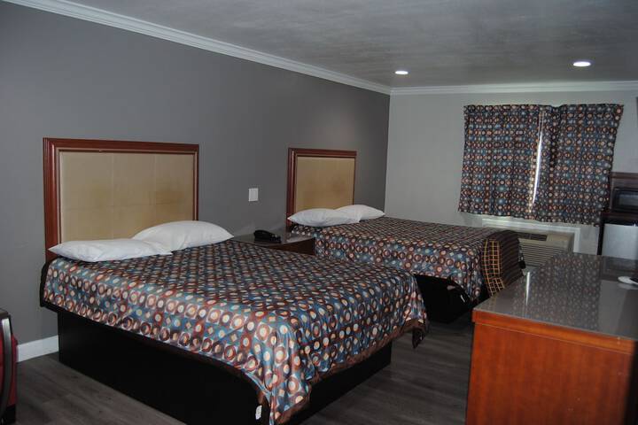 Room 38 of 69