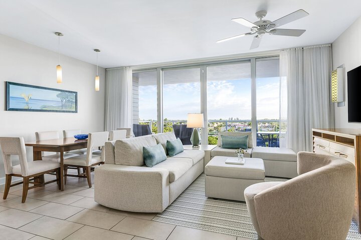Marriotts Crystal Shores