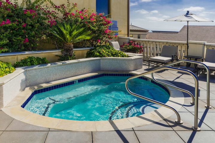 Pool 13 of 53