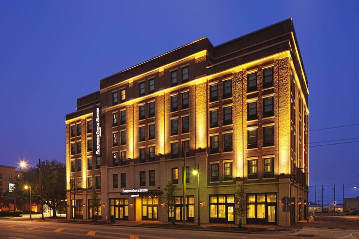 Hotel 4 of 40