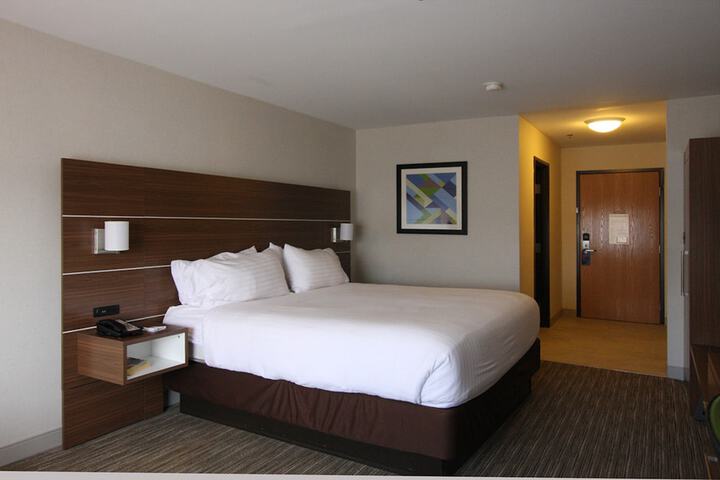 Room 42 of 69