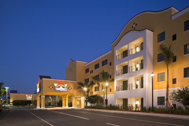 Hotel 1 of 28