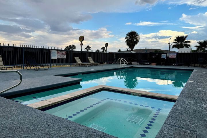 Pool 2 of 32