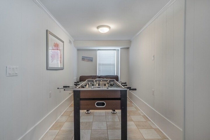 Surfside Cottage by Topsail Realty