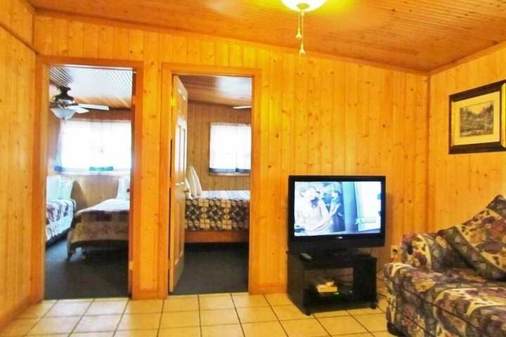Room 34 of 59