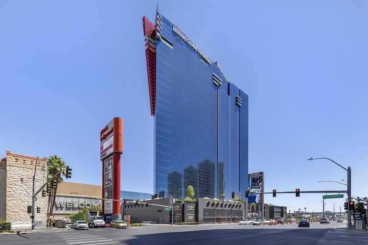 Hilton Grand Vacations Club Elara Center Strip Las Vegas