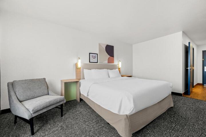 Spark by Hilton Pelham Birmingham I 65