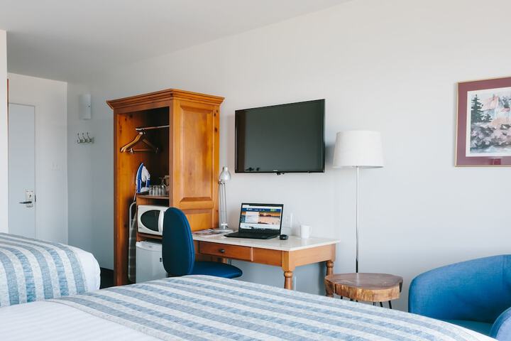 Room 7 of 13