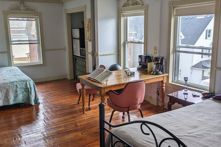 The Old Parsonage B & B