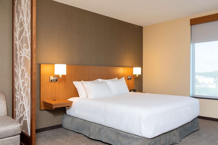 Hyatt Place Flint / Grand Blanc