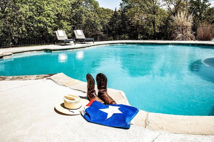 Pool 16 of 118