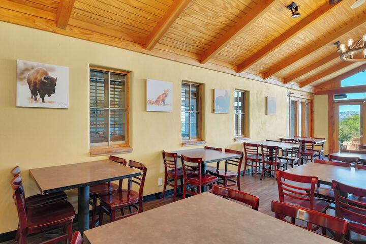 Tombstone Lookout Lodge SureStay Collection by Best Western