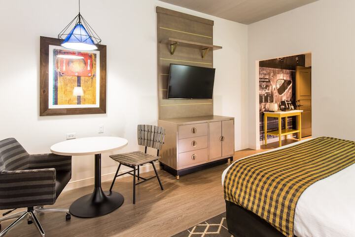 Room 14 of 52