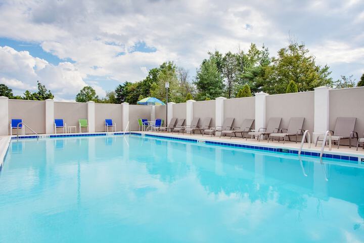 Pool 7 of 40