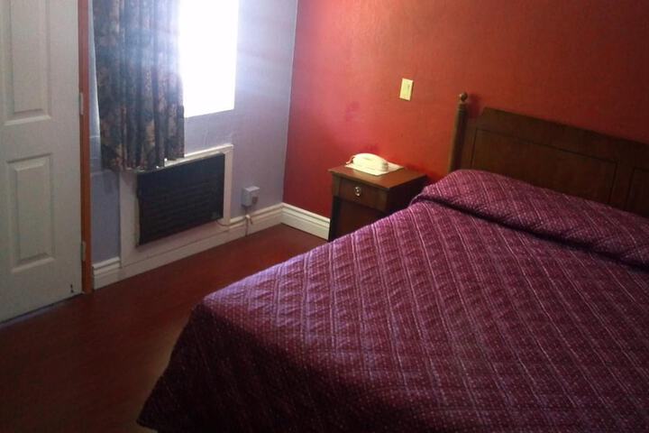 Room 12 of 54
