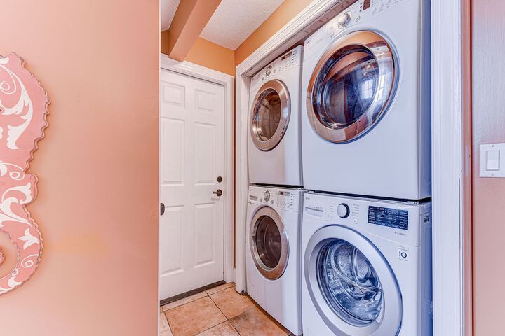 Laundry 34 of 50