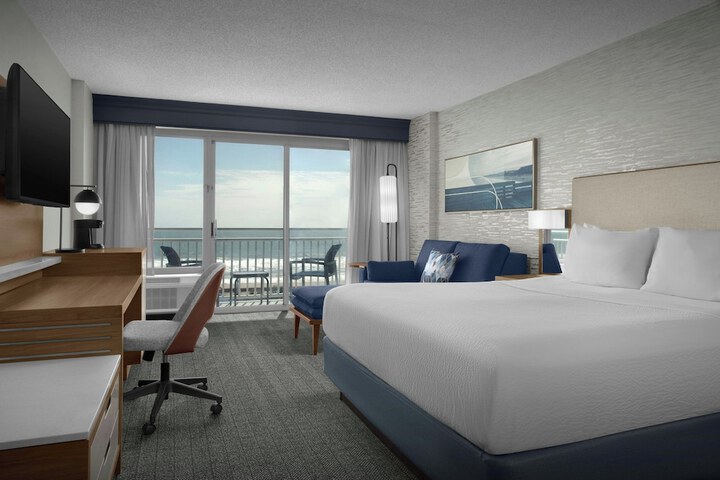 Courtyard Carolina Beach Oceanfront