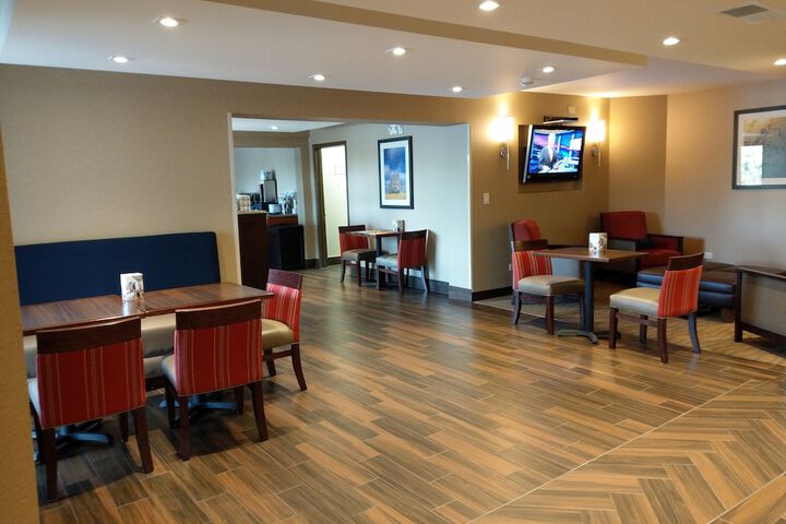 Hotel Interior 8 of 74