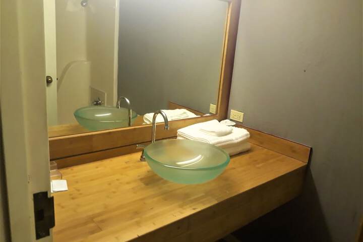 Room 48 of 75