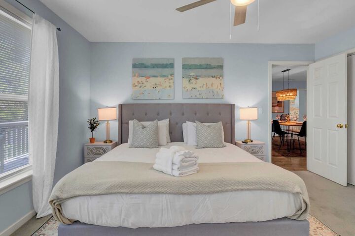 Ion by Avantstay Walk to Beach Dining, Shopping Central Location Deck