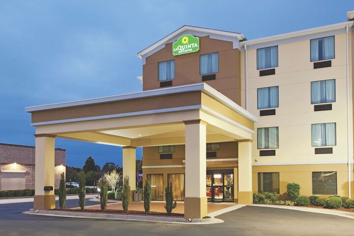 Hotel 3 of 49