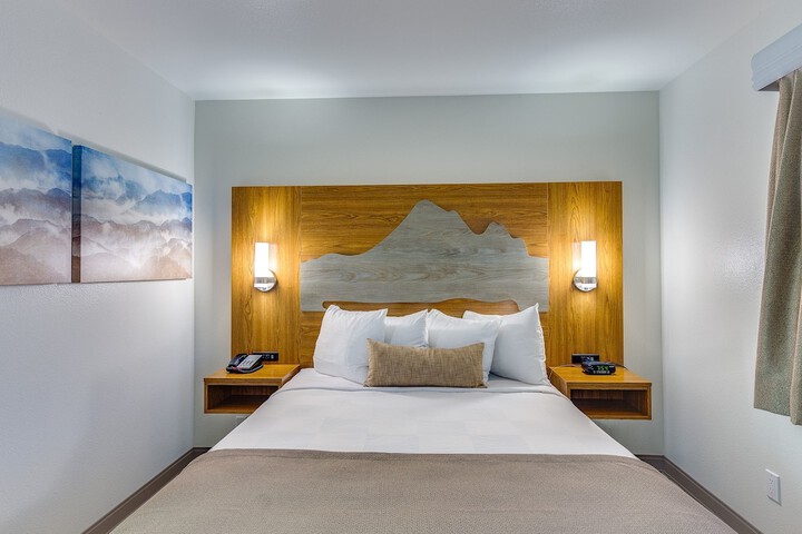 Room 42 of 63