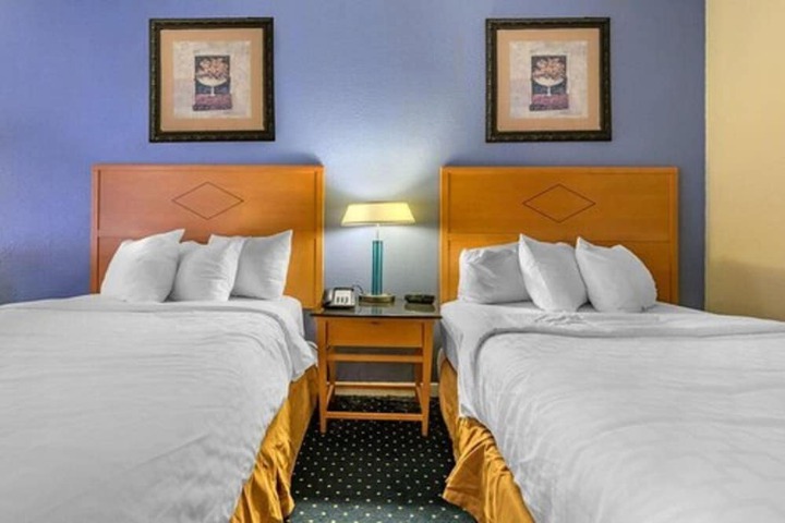 Room 15 of 45